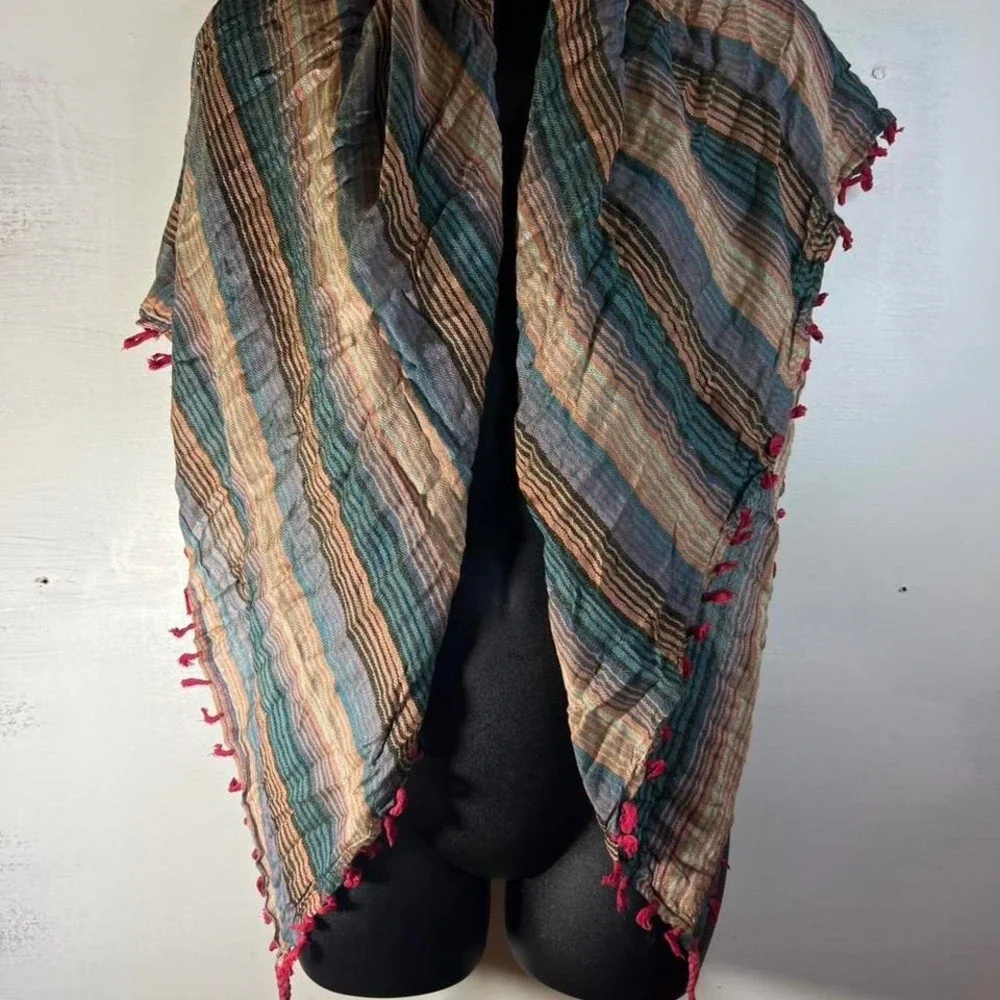 90s y2k Steve Madden shawl scarf striped boho chic striped cozy office workcore